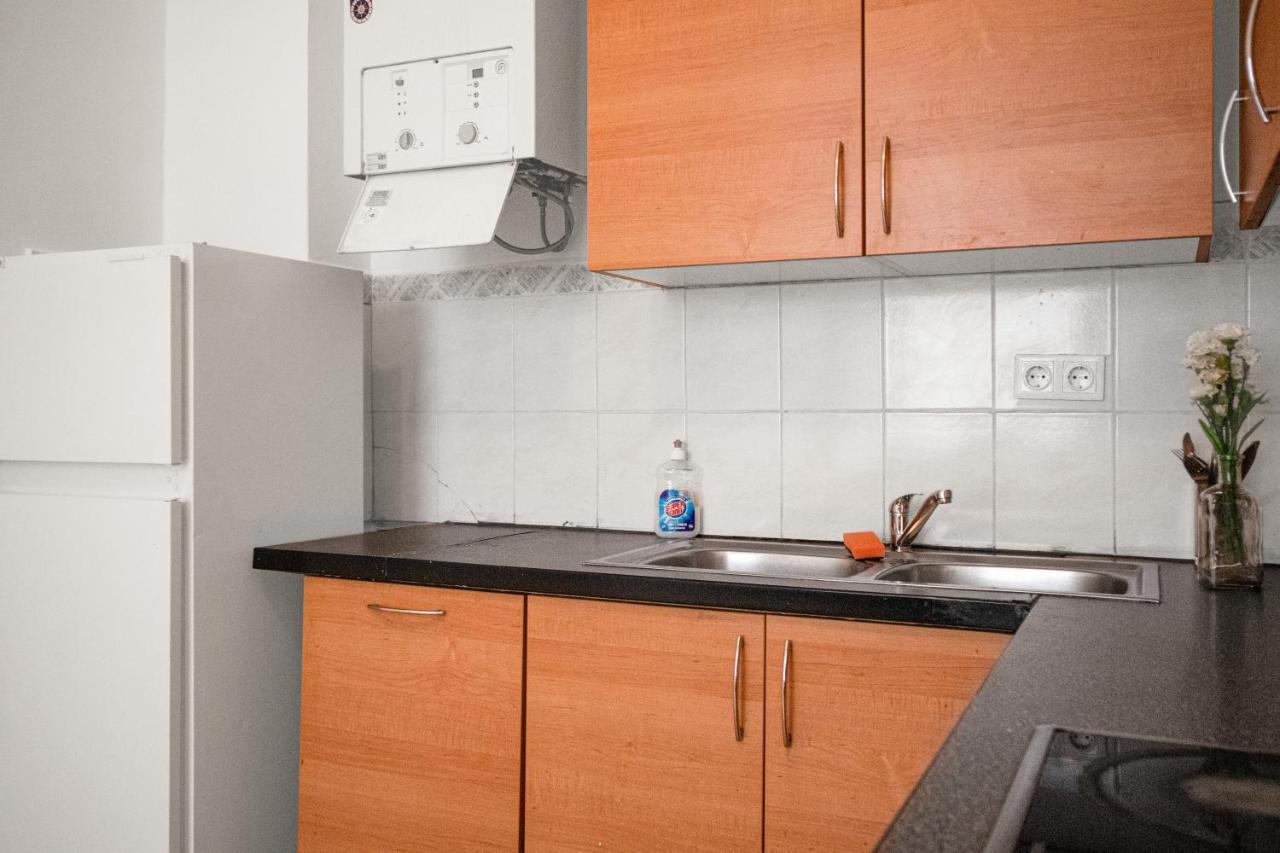 Elegant 2Br Apartment - Near Bahnhof Wien Meidling Bagian luar foto